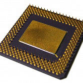 Золотые контакты на процессоре